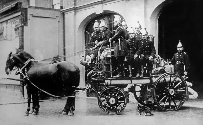 Framed Print : Croydon Fire Brigade in 1910 Framed Print : Croydon Fire Brigade in 1910