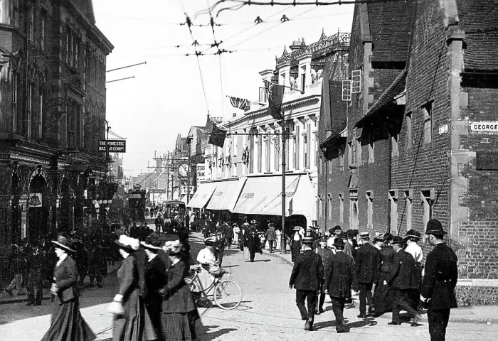 Framed Print : Croydon North End early 1900s Framed Print : Croydon North End early 1900s