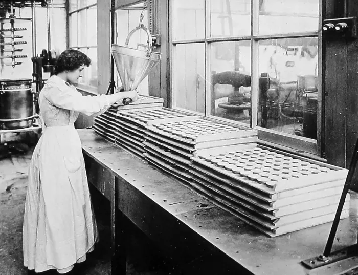 Framed Print : Crumpsall CWS Biscuit Factory in 1908 Framed Print : Crumpsall CWS Biscuit Factory in 1908