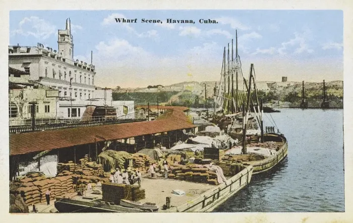 Framed Print : Cuba - Havana - Wharf Scene in the harbour Framed Print : Cuba - Havana - Wharf Scene in the harbour