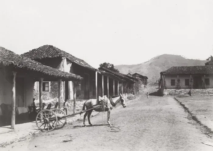 Framed Print : Cuba: street in El Caney, horse and cart Framed Print : Cuba: street in El Caney, horse and cart