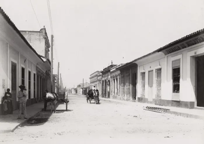Framed Print : Cuba: street scene, likely Cienfuegos Framed Print : Cuba: street scene, likely Cienfuegos