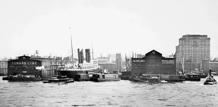 Framed Print : The Cunard Line Berth, New York, early 1900s Framed Print : The Cunard Line Berth, New York, early 1900s