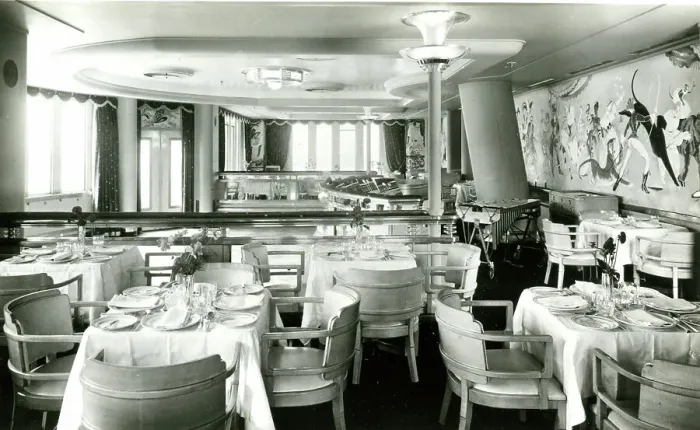 Framed Print : Cunard White Star, RMS Queen Mary, Grill Framed Print : Cunard White Star, RMS Queen Mary, Grill