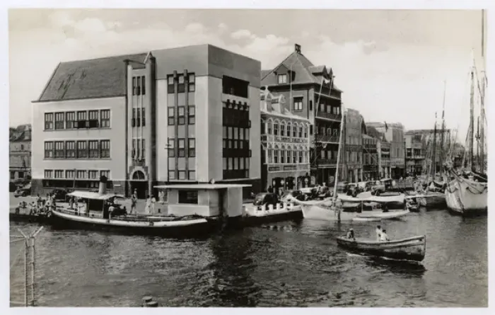 Framed Print : Curacao - Customs and Commercial Quay - Dutch West Indies Framed Print : Curacao - Customs and Commercial Quay - Dutch West Indies