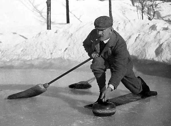 Curling, Scotland, early 1900s