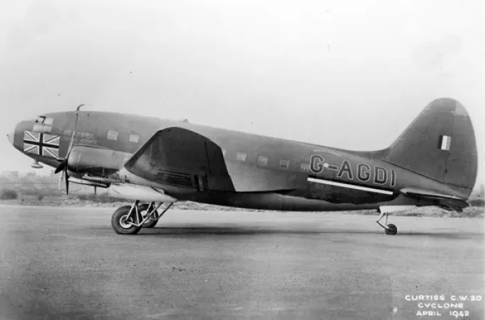 Framed Print : Curtiss CW20 G-AGDI St Louis of BOAC April 1942 Framed Print : Curtiss CW20 G-AGDI St Louis of BOAC April 1942