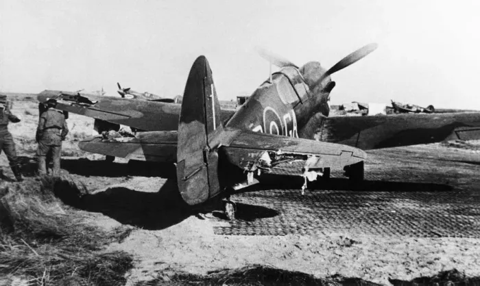 Framed Print : Curtiss P-40 Warhawk Framed Print : Curtiss P-40 Warhawk