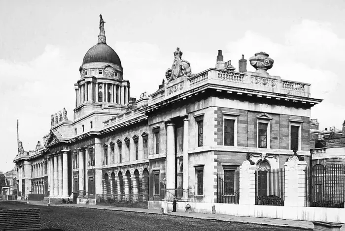 Framed Print : Custom House, Dublin, Ireland Framed Print : Custom House, Dublin, Ireland