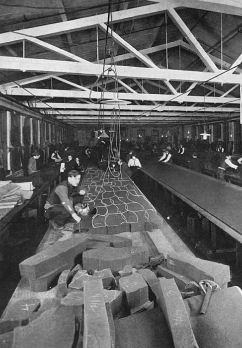 Framed Print : Cutting sixty khaki uniforms at once, WW1 Framed Print : Cutting sixty khaki uniforms at once, WW1