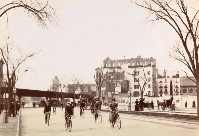 Framed Print : Cyclists in New York Framed Print : Cyclists in New York