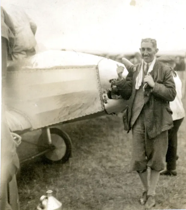 Framed Print : Cyril Frank Uwins, 1896-1972, flew into third place at t? Framed Print : Cyril Frank Uwins, 1896-1972, flew into third place at t?