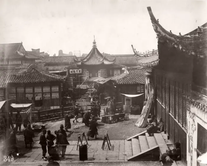 Framed Print : Daily life, busy street scene, China Framed Print : Daily life, busy street scene, China