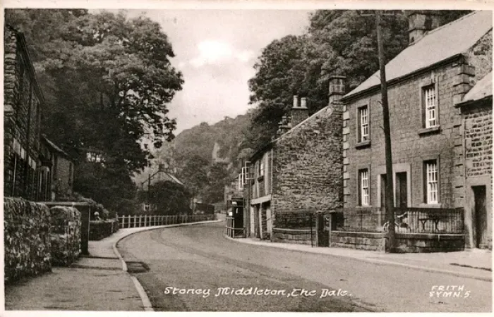 Framed Print : The Dale, Stoney Middleton, Derbyshire Framed Print : The Dale, Stoney Middleton, Derbyshire