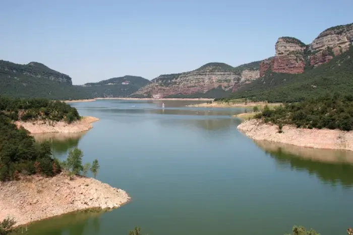 Framed Print : Dam of Sau. Catalonia. Spain Framed Print : Dam of Sau. Catalonia. Spain