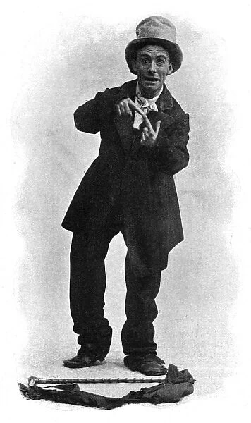 Dan Leno as one of his charachters, from the sketch: Wait Till I m His Father. Date: 1902