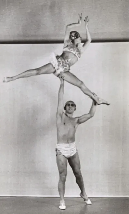 Framed Print : Dance, Ballet - two dancers demonstrating lifts and poses Framed Print : Dance, Ballet - two dancers demonstrating lifts and poses