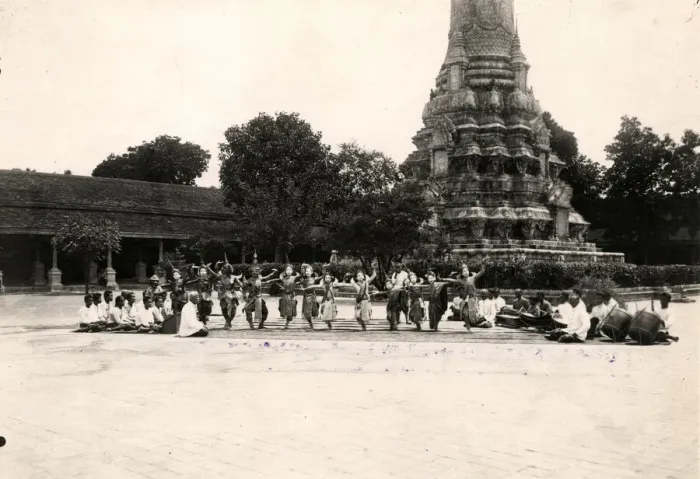 Framed Print : Dancers in a temple courtyard, Cambodia, c. 1920s Framed Print : Dancers in a temple courtyard, Cambodia, c. 1920s