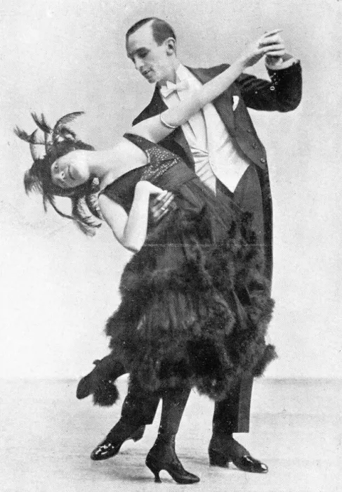 Framed Print : The Dancing Team of Moss and Fontana, London, 1919 Framed Print : The Dancing Team of Moss and Fontana, London, 1919