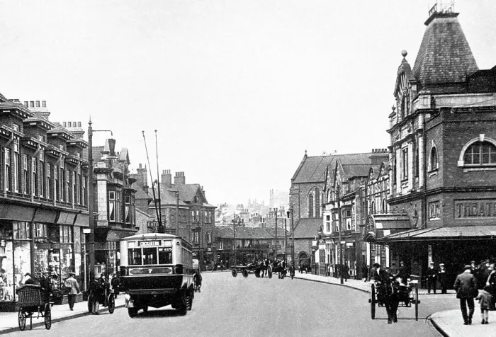Framed Print : Darlington Parkgate and Hippodrome probably 1920s Framed Print : Darlington Parkgate and Hippodrome probably 1920s