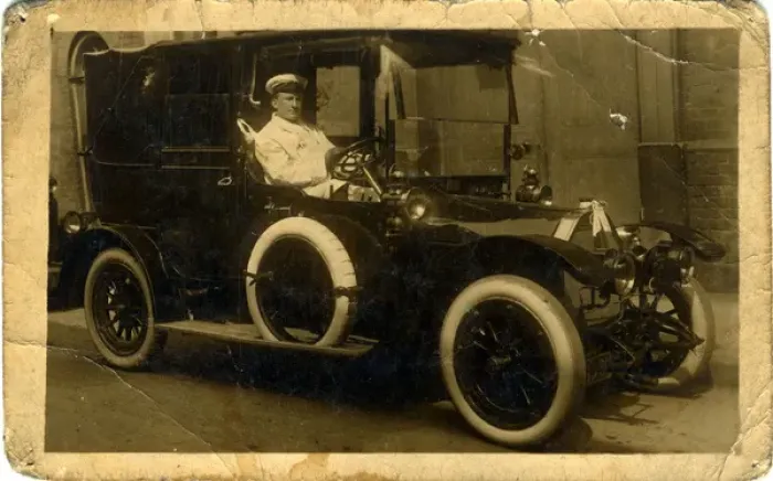Framed Print : Darracq Vintage Car / Landaulet, Britain Framed Print : Darracq Vintage Car / Landaulet, Britain