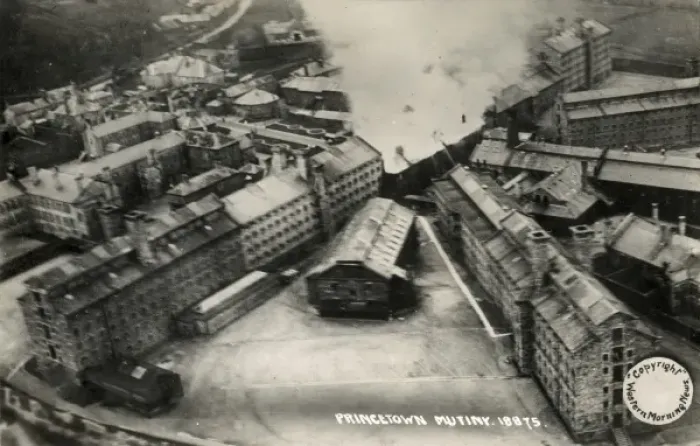 Framed Print : Dartmoor Prison mutiny, January 1932 Framed Print : Dartmoor Prison mutiny, January 1932