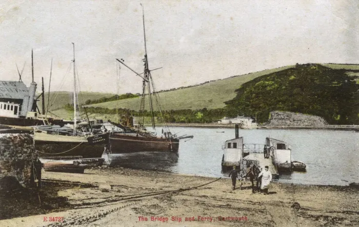 Framed Print : The Dartmouth Ferry, Devon Framed Print : The Dartmouth Ferry, Devon