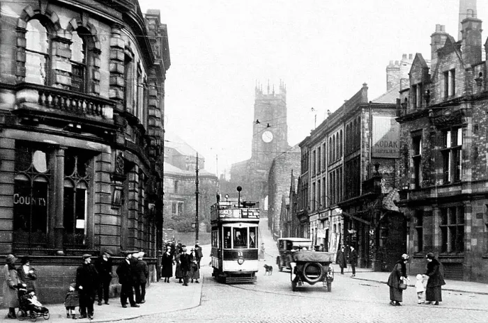 Framed Print : Darwen Church Street probably 1920s Framed Print : Darwen Church Street probably 1920s