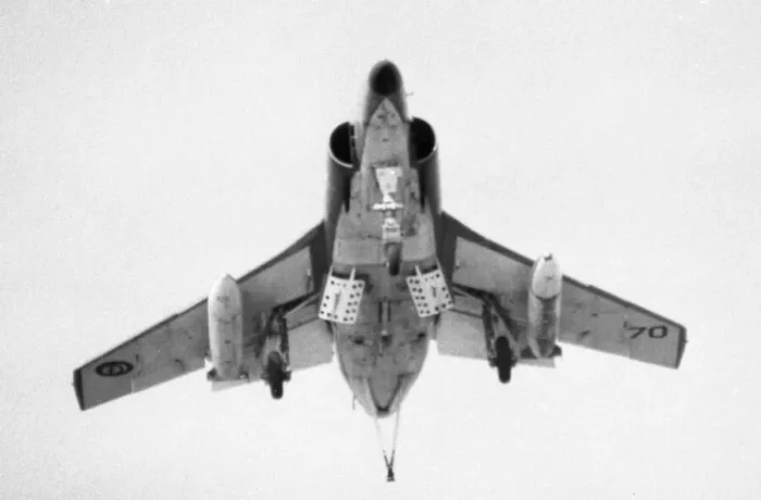 Framed Print : Dassault-Breguet Super etendard 70 Framed Print : Dassault-Breguet Super etendard 70
