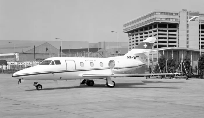 Framed Print : Dassault Falcon 10 HB-VFT Framed Print : Dassault Falcon 10 HB-VFT