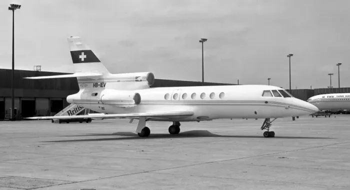 Framed Print : Dassault Falcon 50 HB-IEV Framed Print : Dassault Falcon 50 HB-IEV