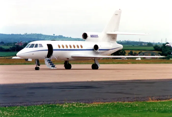 Framed Print : Dassault Falcon 50 N90005 Framed Print : Dassault Falcon 50 N90005