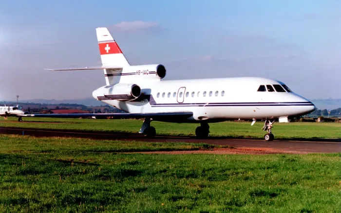 Framed Print : Dassault Falcon 900B HB-IAC Framed Print : Dassault Falcon 900B HB-IAC