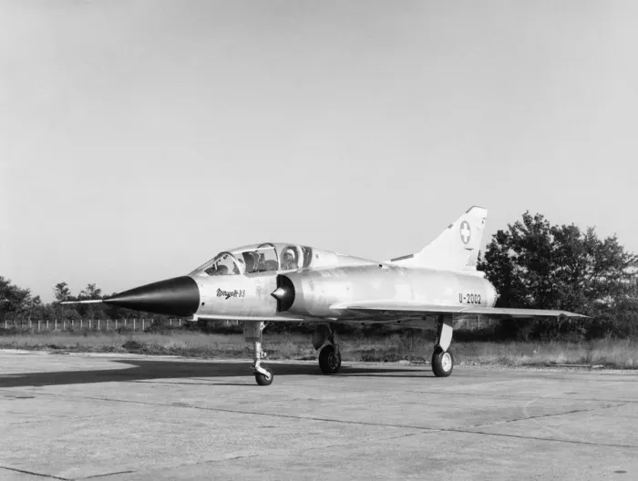 Framed Print : Dassault Mirage III / 3 Framed Print : Dassault Mirage III / 3