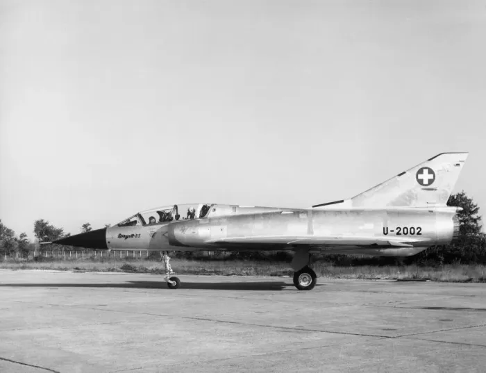 Framed Print : Dassault Mirage III / 3 Framed Print : Dassault Mirage III / 3