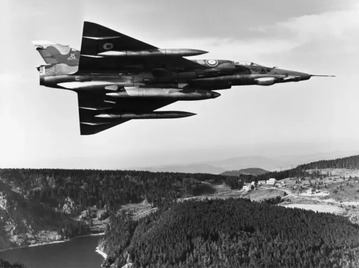 Framed Print : Dassault Mirage III / 3 Framed Print : Dassault Mirage III / 3