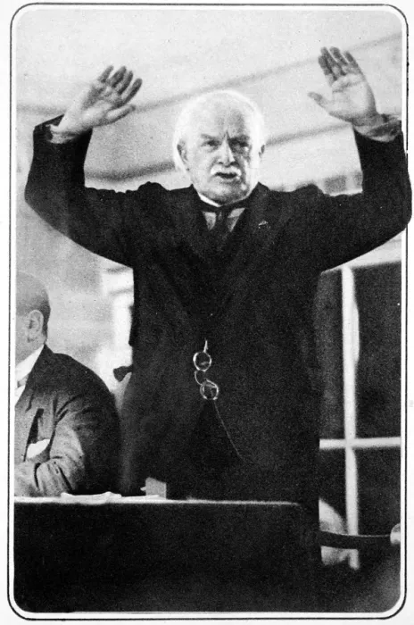 Framed Print : David Lloyd George (1863-1945), speaking in 1932 Framed Print : David Lloyd George (1863-1945), speaking in 1932