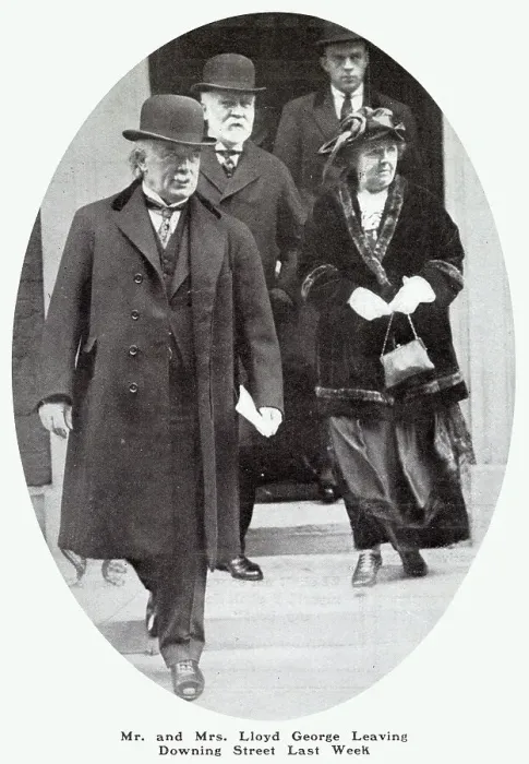Framed Print : David Lloyd George leaving No. 10 Downing Street Framed Print : David Lloyd George leaving No. 10 Downing Street