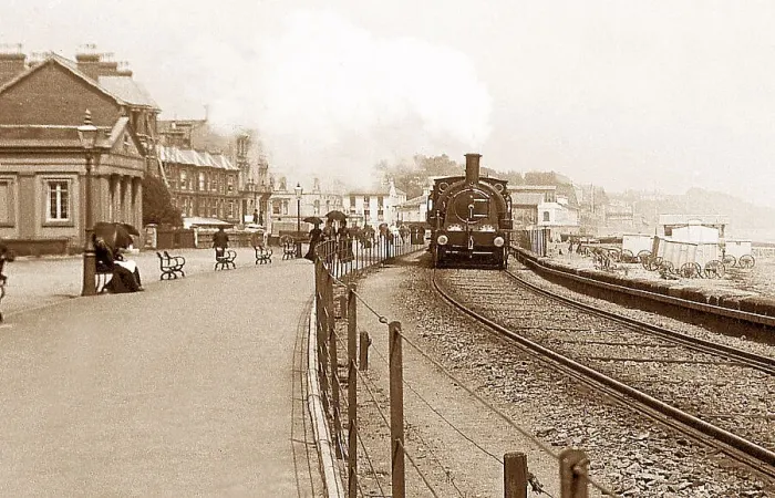 Framed Print : Dawlish broad gauge railway Framed Print : Dawlish broad gauge railway