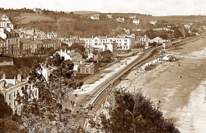Framed Print : Dawlish broad gauge railway devon Framed Print : Dawlish broad gauge railway devon