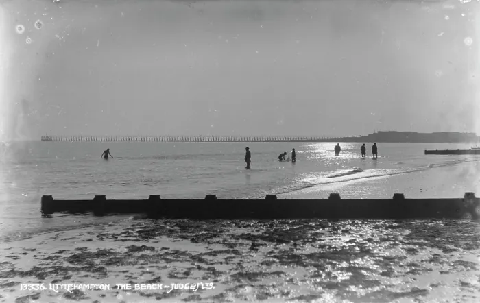 Framed Print : A Day at Littlehampton Beach Framed Print : A Day at Littlehampton Beach