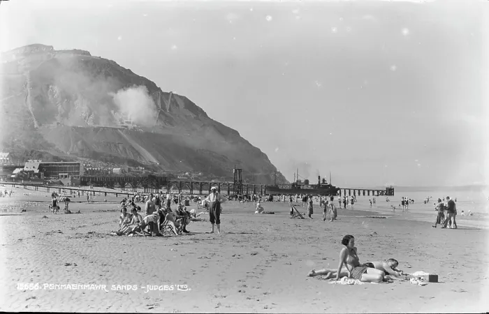Framed Print : A Day at Penmaenmawr Sands Framed Print : A Day at Penmaenmawr Sands