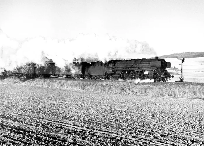 Framed Print : DB locomotive Framed Print : DB locomotive