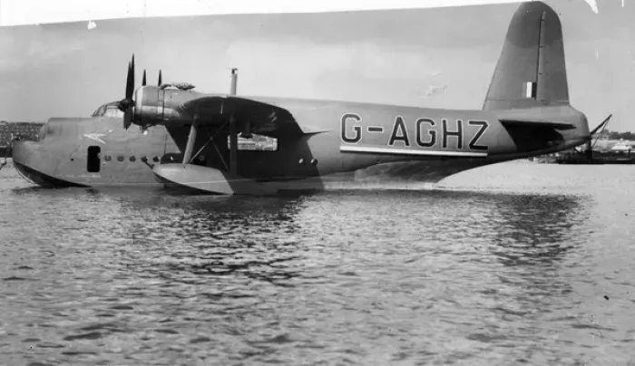 Framed Print : De-militarised Short Sunderland III G-AGHZ Hawkesbury Framed Print : De-militarised Short Sunderland III G-AGHZ Hawkesbury