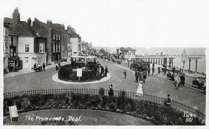 Framed Print : Deal, Kent - The Promenade. Date: circa 1910s Framed Print : Deal, Kent - The Promenade. Date: circa 1910s