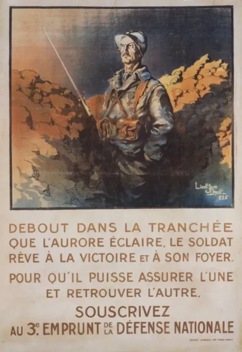 Framed Print : Debout dans la tranchee que l aurore eclaire, le soldat reve Framed Print : Debout dans la tranchee que l aurore eclaire, le soldat reve