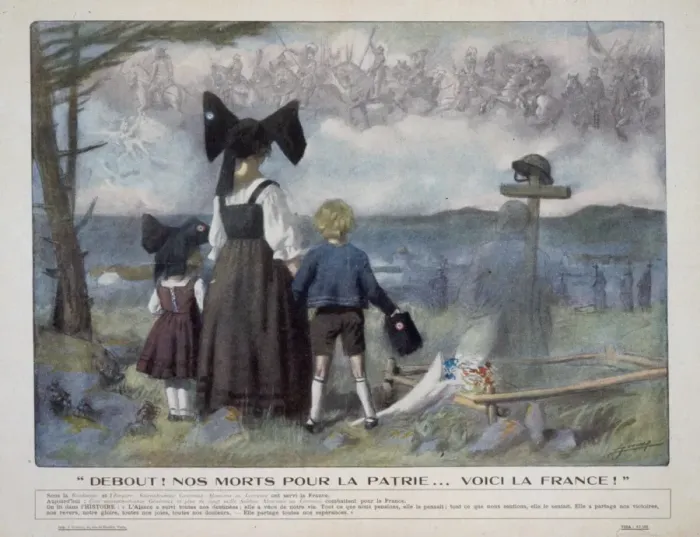 Framed Print : Debout! Nos morts pour la patrie... voici la France Framed Print : Debout! Nos morts pour la patrie... voici la France