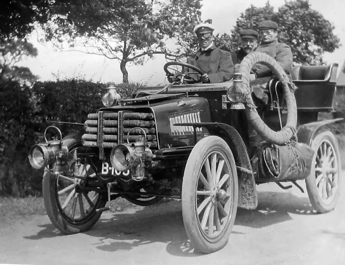 Framed Print : Decauville veteran car with chauffeur Framed Print : Decauville veteran car with chauffeur