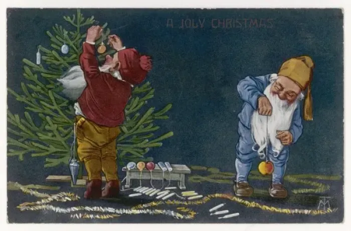 Framed Print : Decking the Tree Framed Print : Decking the Tree