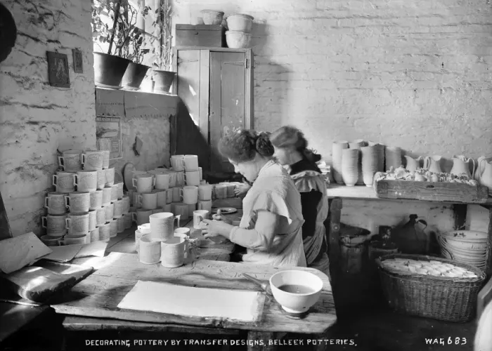 Framed Print : Decorating Pottery By Transfer Designs, Belleek Potteries Framed Print : Decorating Pottery By Transfer Designs, Belleek Potteries